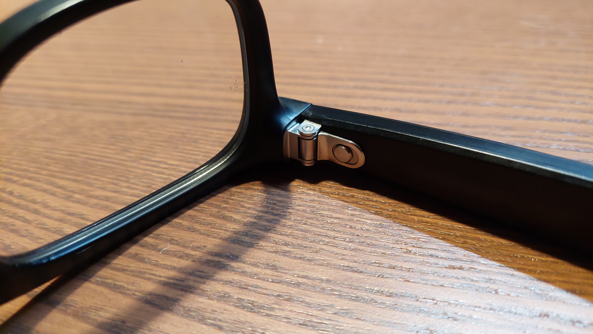 Meta Smart Glasses Power Switch